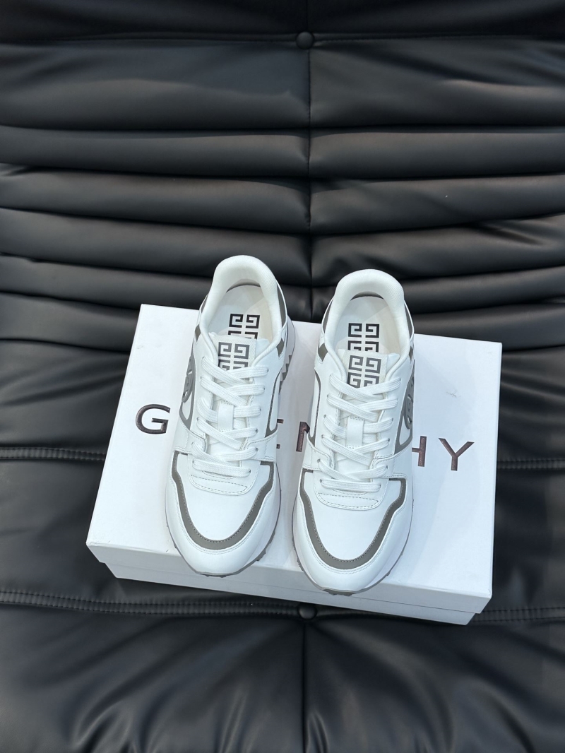 Givenchy Sneakers